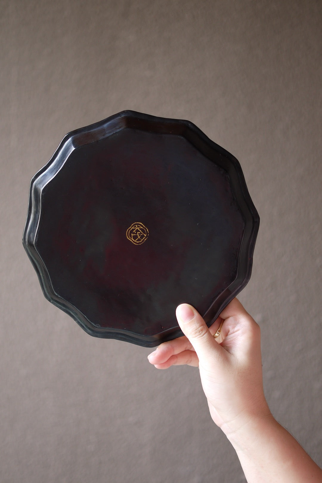 Gloden Serienty Lacquerware