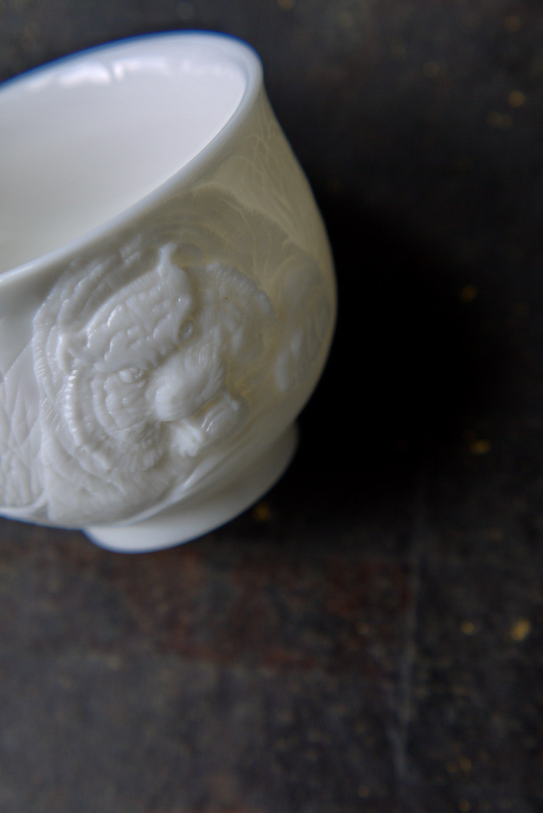 Dehua Jade White Porcelain Hand-Carved Tiger Blanc De Chine Teacup-Best Ceramics