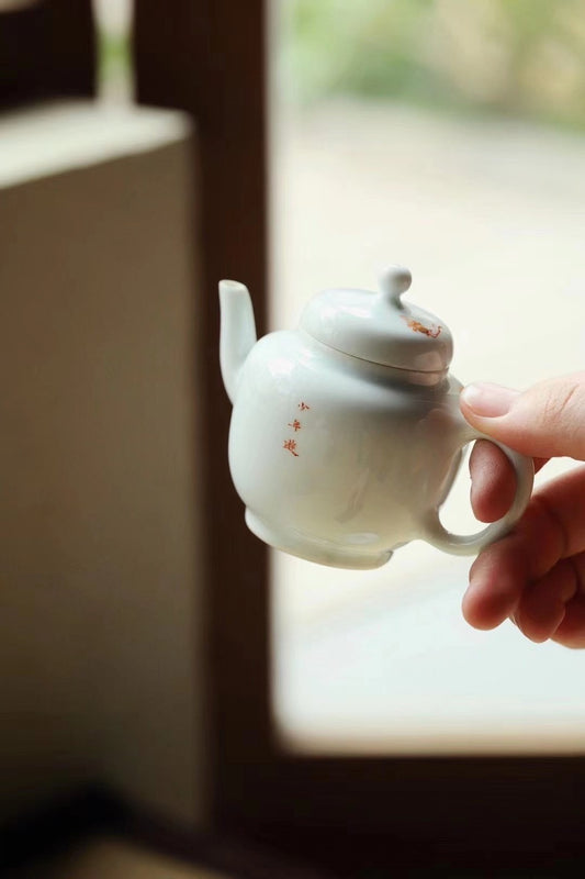 Lovely Chinese Hand-painted Gongfu Teapot Best Ceramics