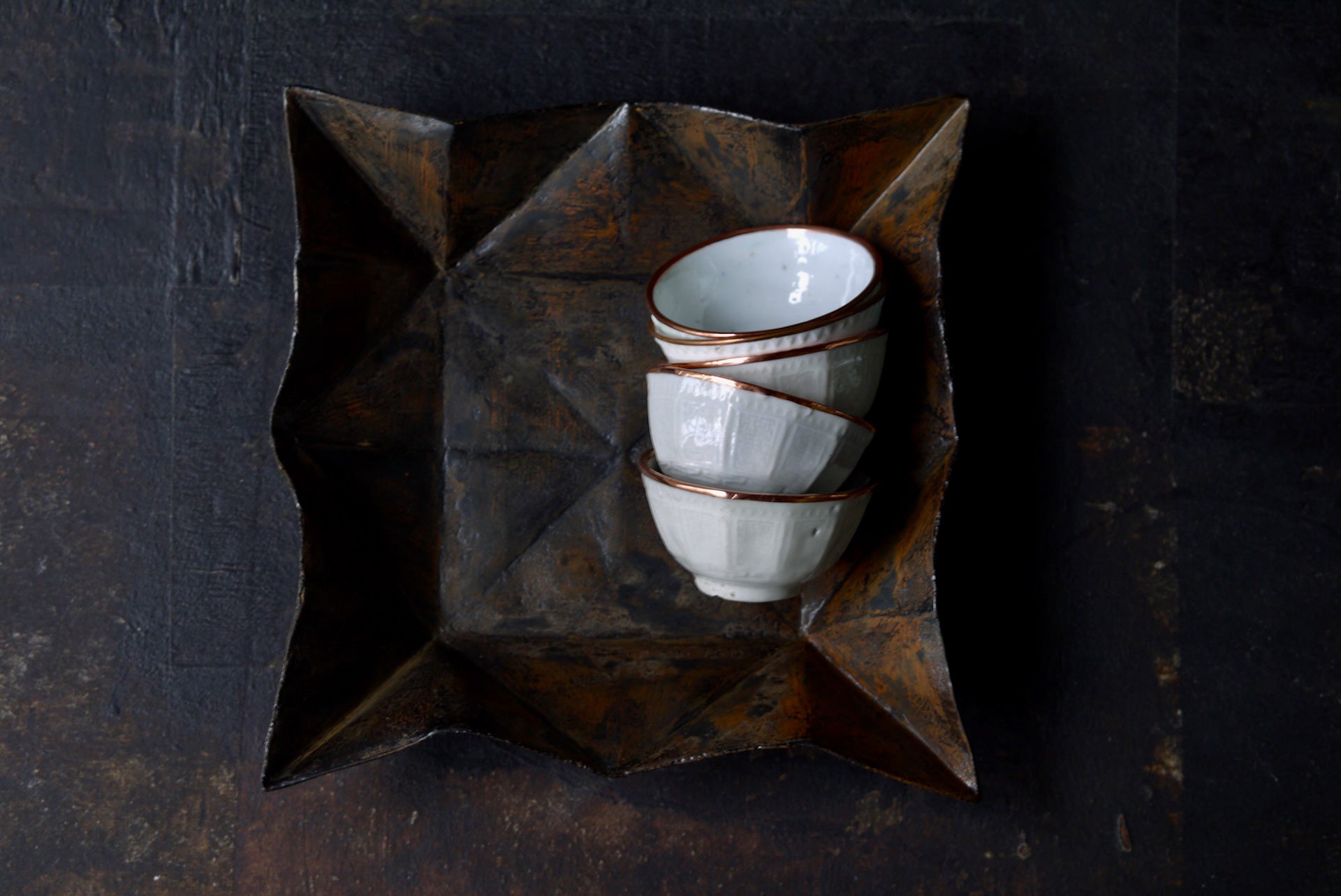 Transforming Paper into Timeless Lacquer Art