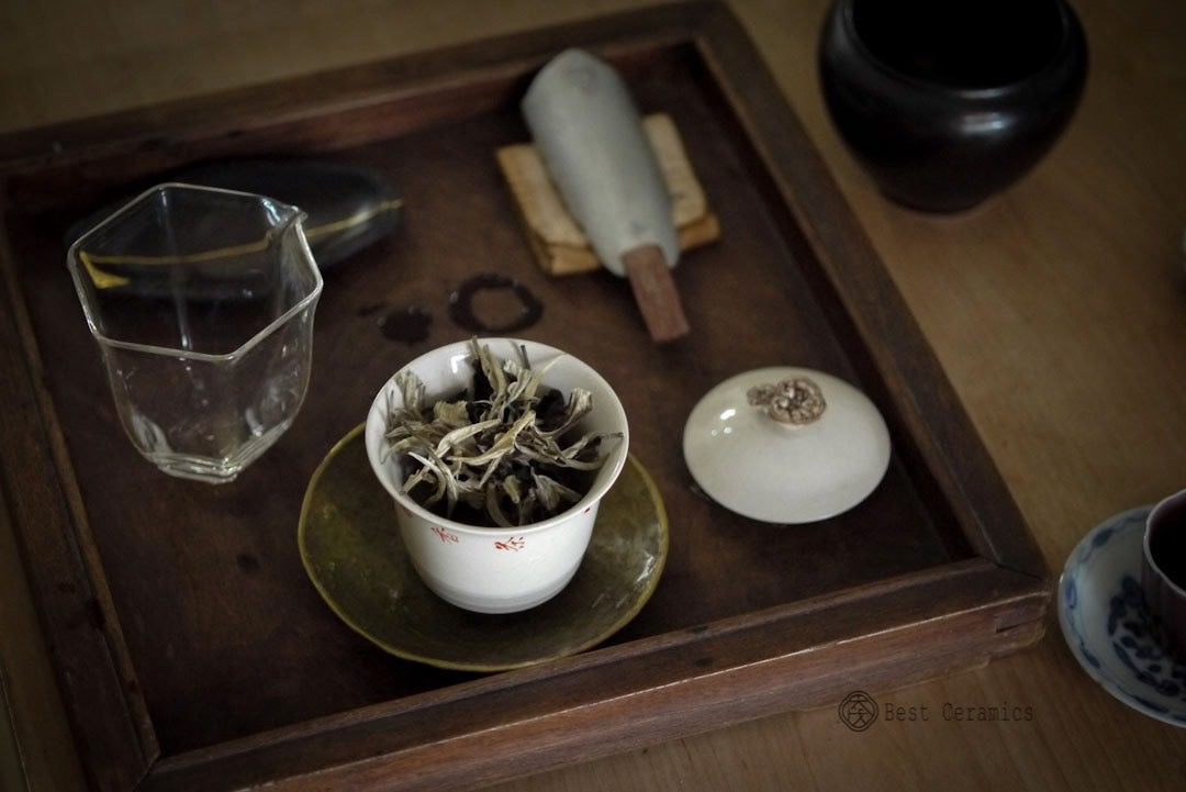 A Guide to Chinese Tea Types and Their Brewing Methods