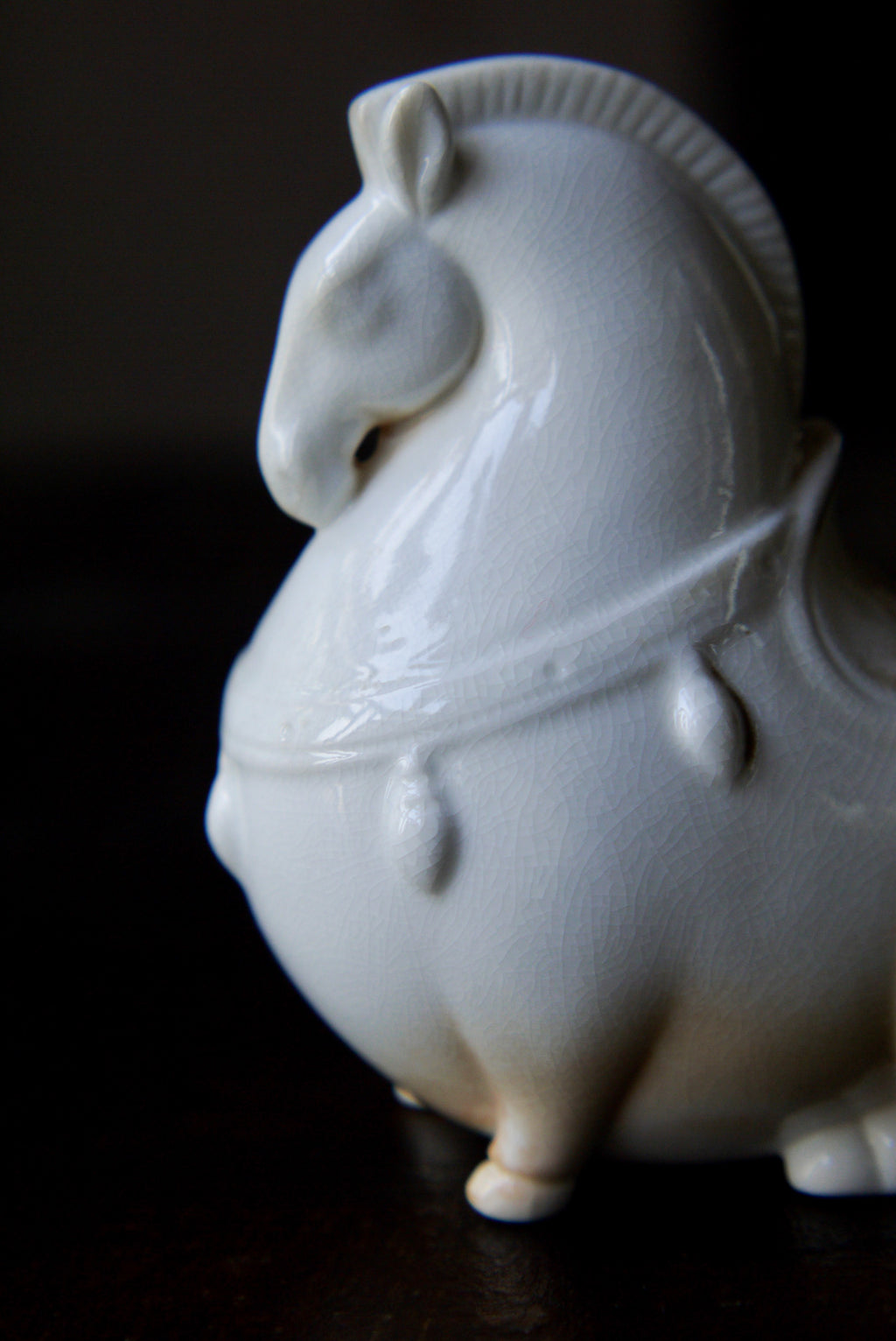 Handcrafted White Dehua Porcelain Unique Tea Pet Horse|Best Ceramics