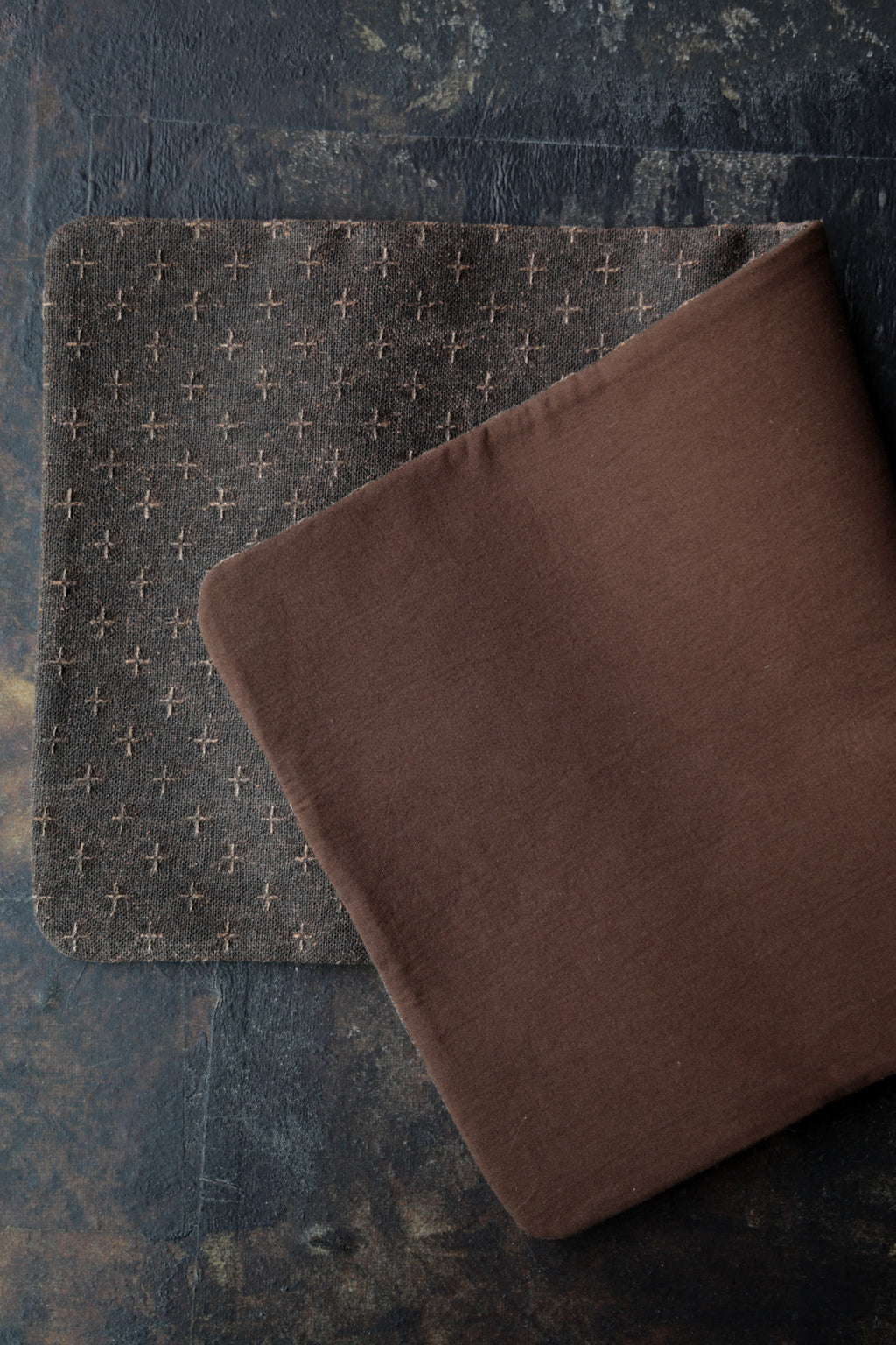 Handmade Wabisabi Silk Xiangyun Mat Tea Ceremony Cloth|Best Ceramics