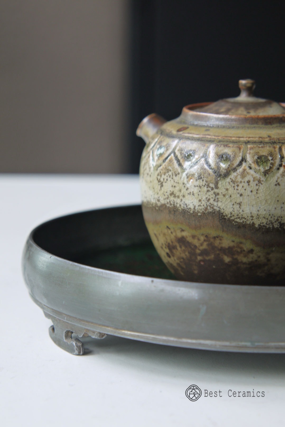 Handcrafted Vintage Lacquered Historic Tin Pot Support|Best Ceramics