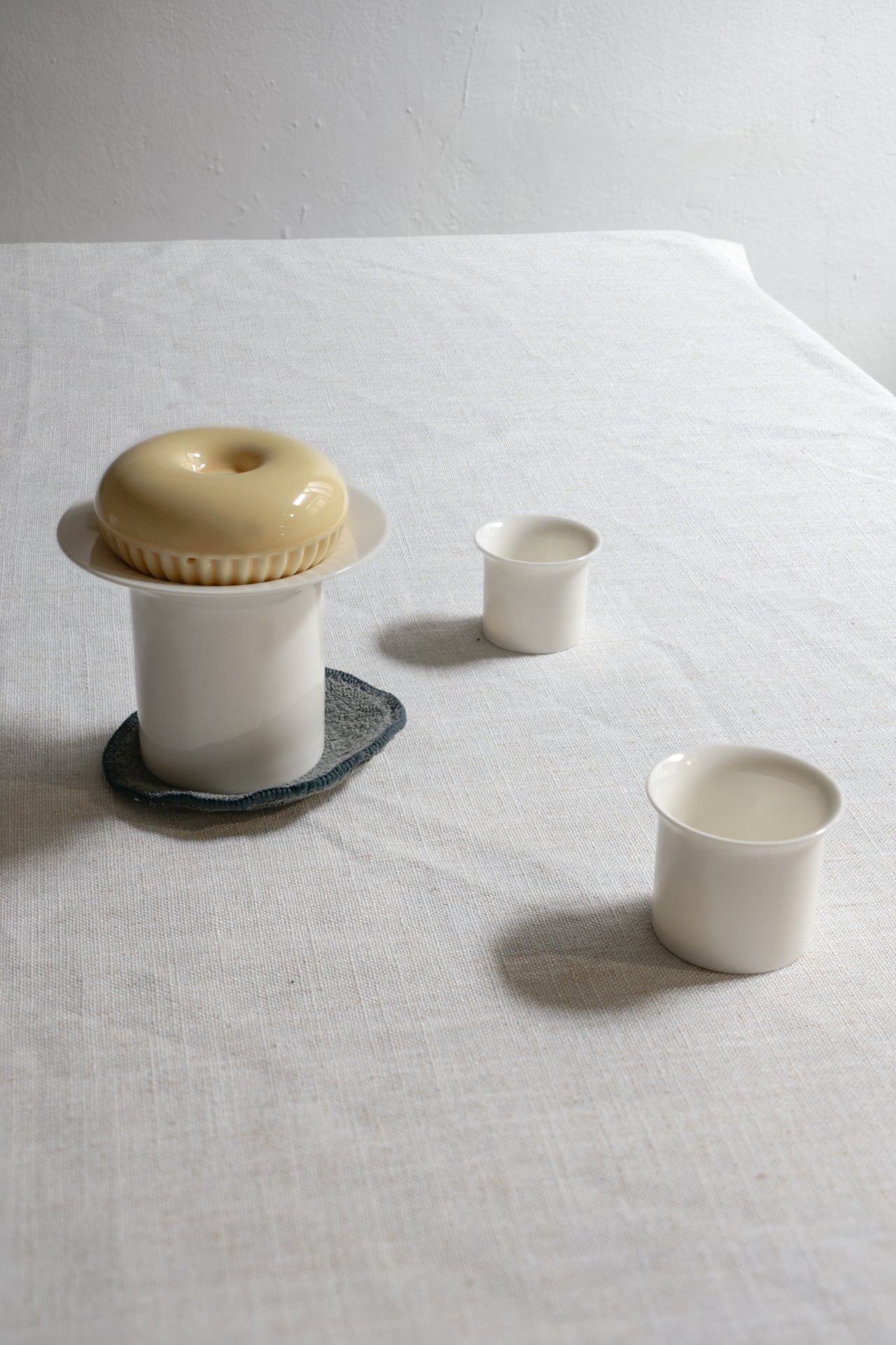 Compact Travel Gaiwan Set | Matte Cream Porcelain for Tea Anywhere