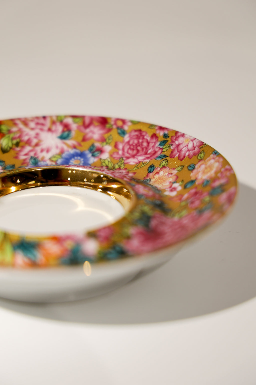 Taiwu Void & Reality Gaiwan | Glass Body & Hand-Painted Porcelain