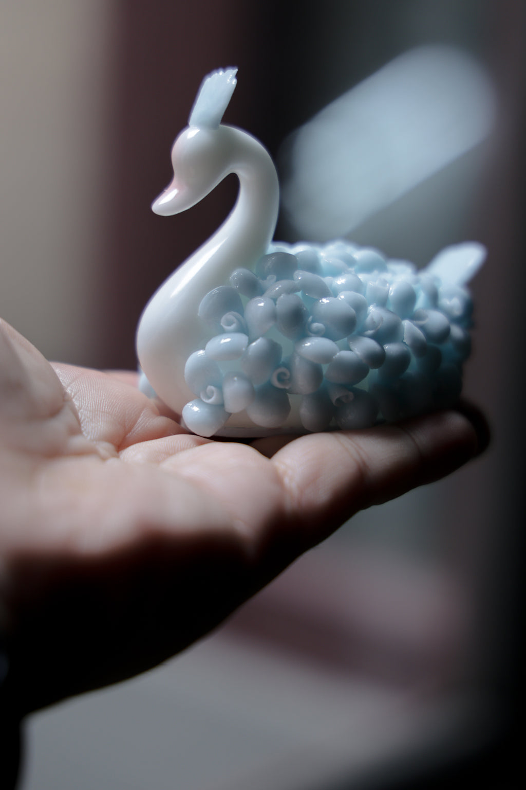 Hand-Sculpted Porcelain Swan - Intangible Cultural Heritage Art Decor