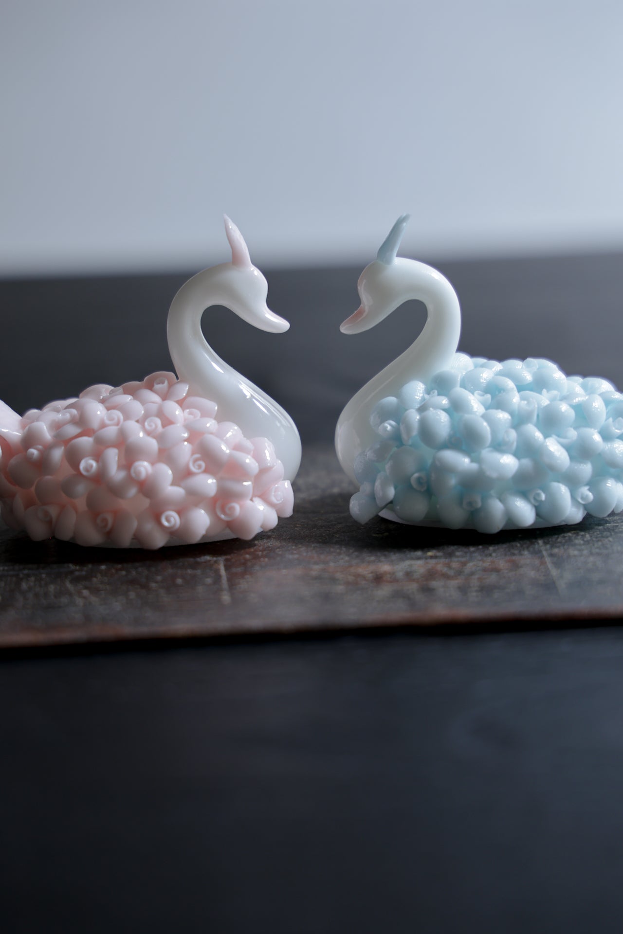 Hand-Sculpted Porcelain Swan - Intangible Cultural Heritage Art Decor