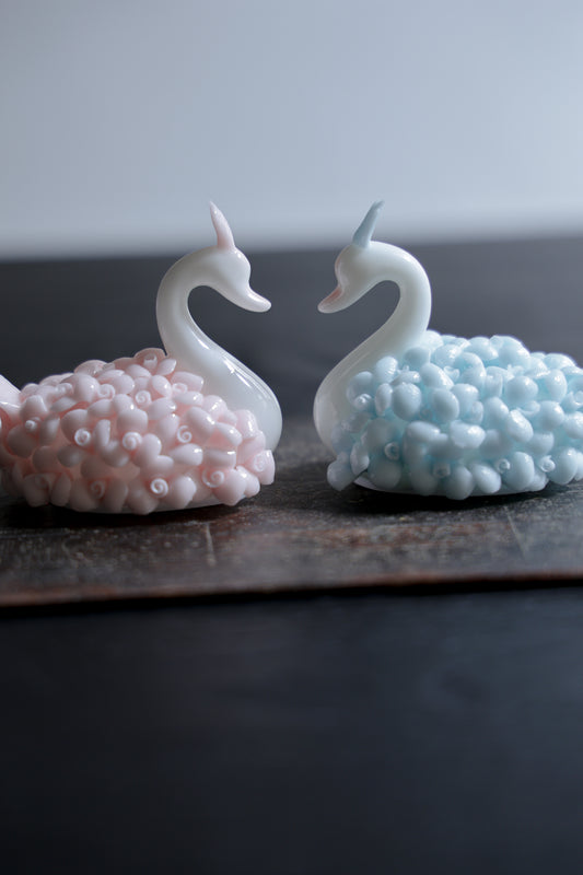 Hand-Sculpted Porcelain Swan - Intangible Cultural Heritage Art Decor