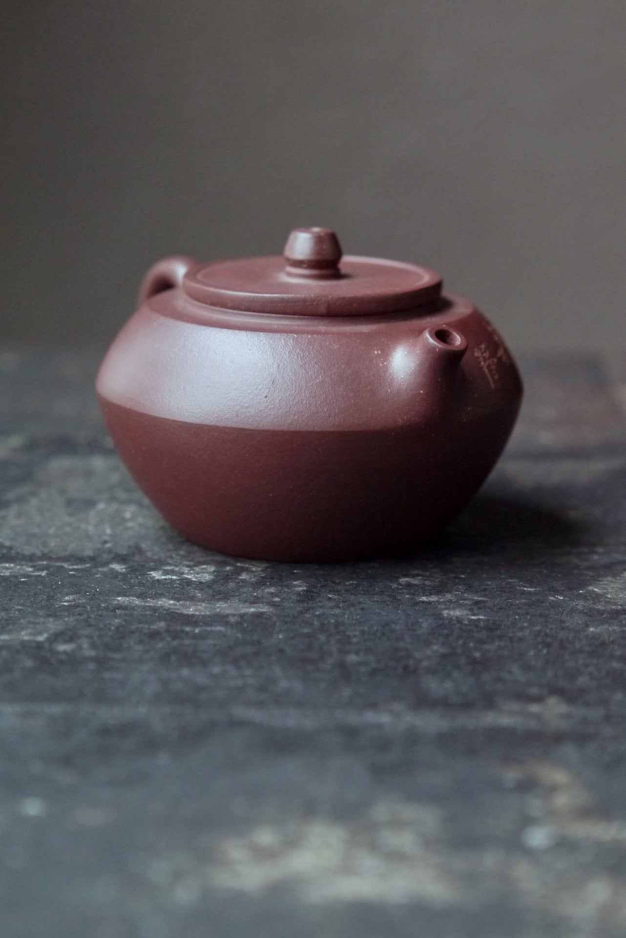 Elegant Classic Chinese Calligraphy Zisha Puerh Teapot|Best Ceramics