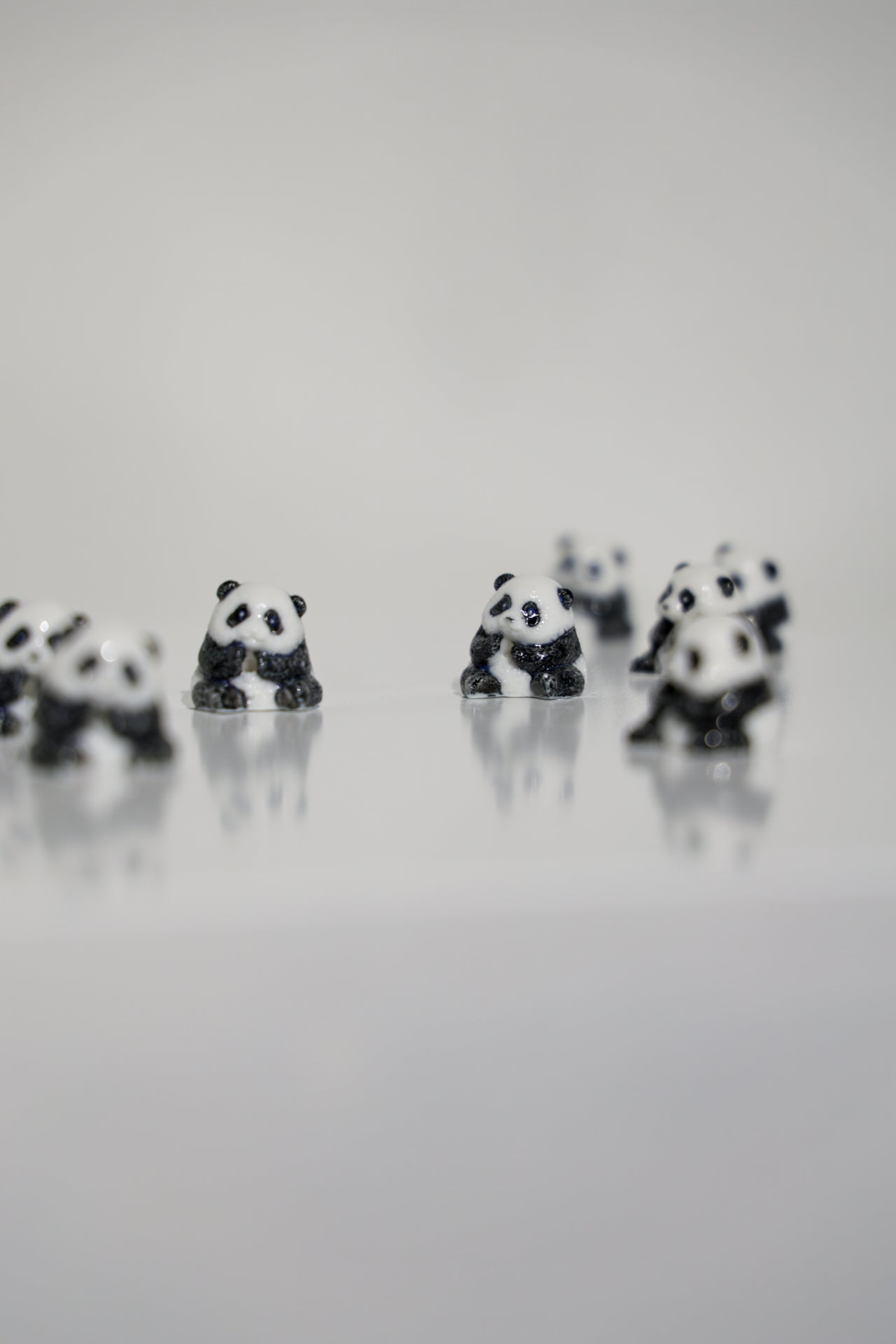 HandmadeCeramicPandaIncenseHolder_ZenOffice_TeaDecor