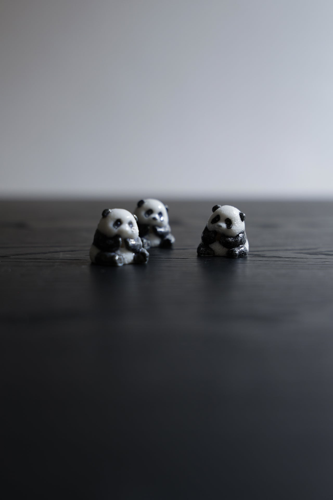 HandmadeCeramicPandaIncenseHolder_ZenOffice_TeaDecor