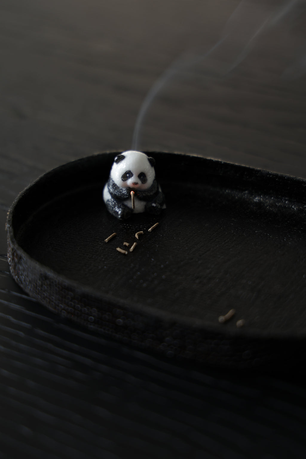 HandmadeCeramicPandaIncenseHolder_ZenOffice_TeaDecor