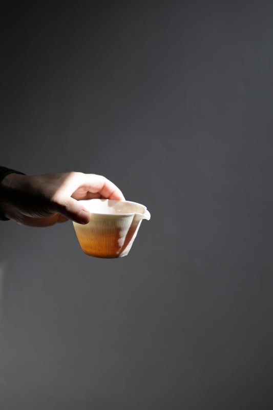 Shadow of Purity Gongdao Cup | High-White Porcelain for Gongfu Tea