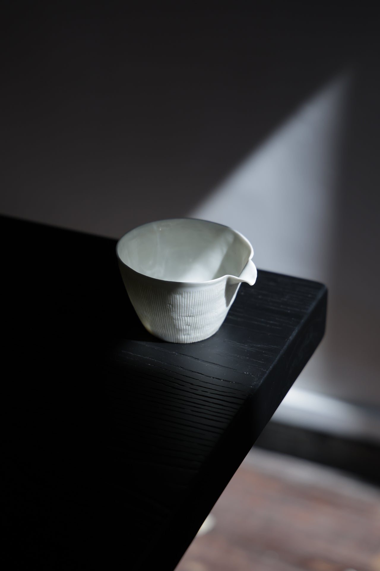 Shadow of Purity Gongdao Cup | High-White Porcelain for Gongfu Tea