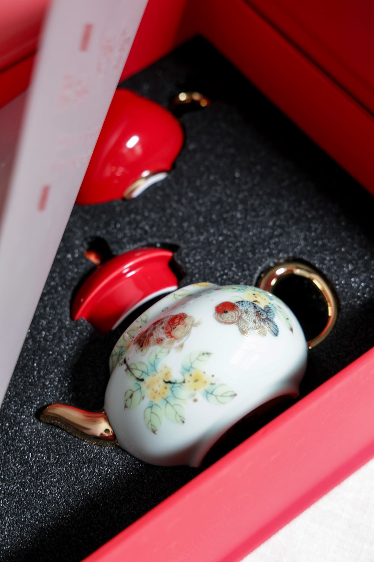 Luxuxcy Red Lids Great Lucky Painting Teapot And Teacup With Handle-Taiwu Gallery Best Ceramics