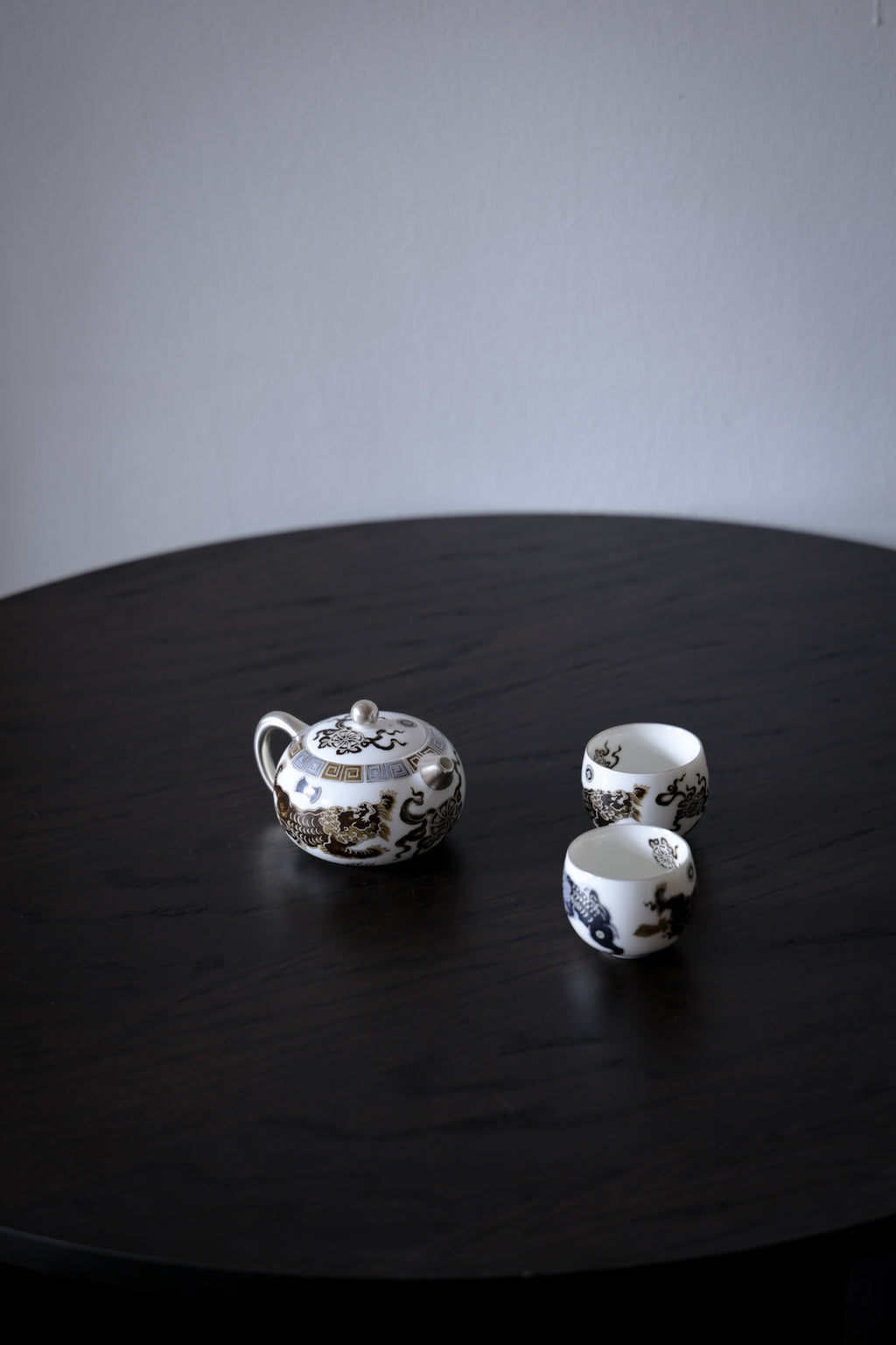 Hand-Painted Mythical Beast Tea Set Silver Accents Pearl Knob |Best Ceramics