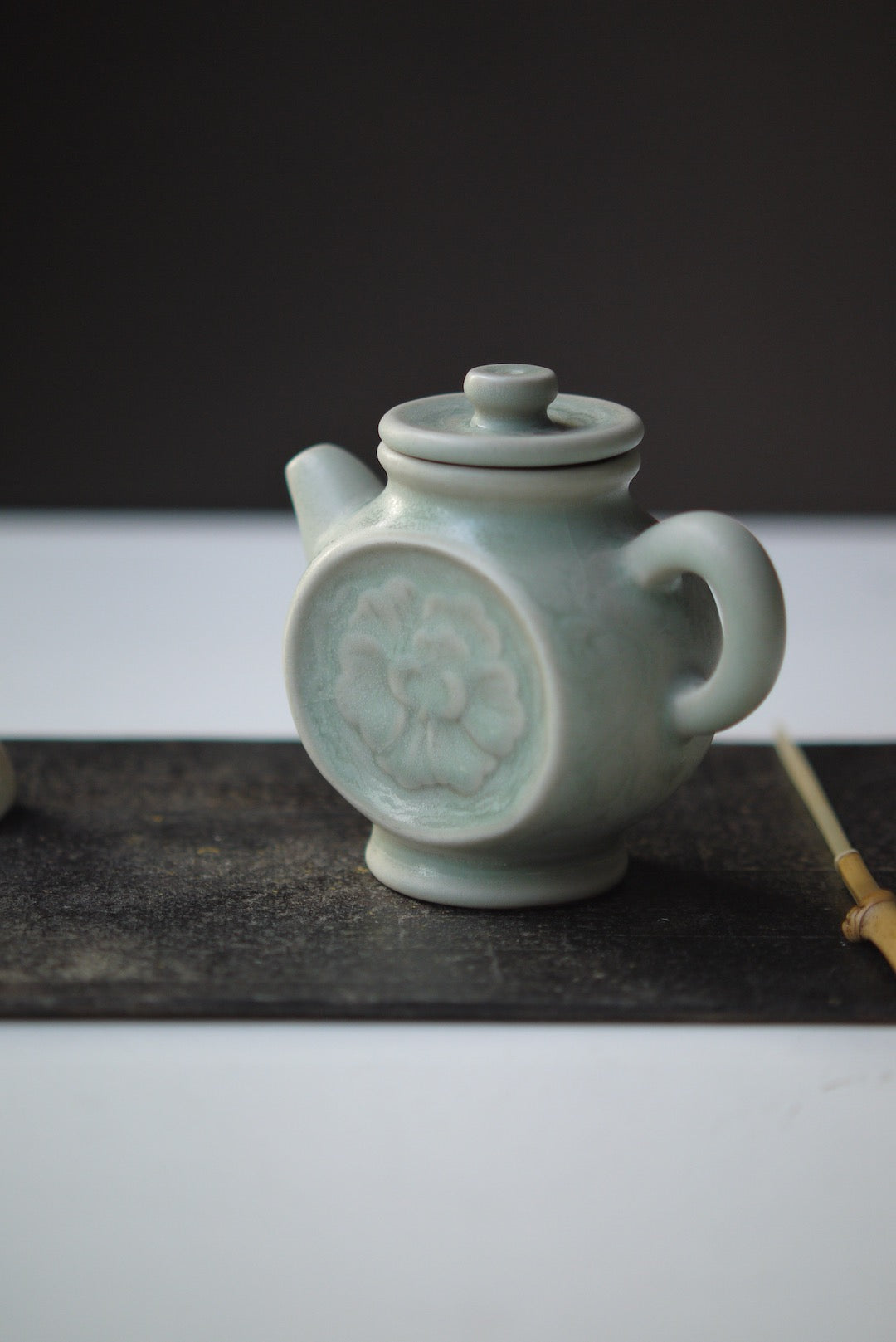 Ru Yao Vintage Flower Sculptured Gongfu Teapot Cracked Glaze Porcelain|BestCeramics