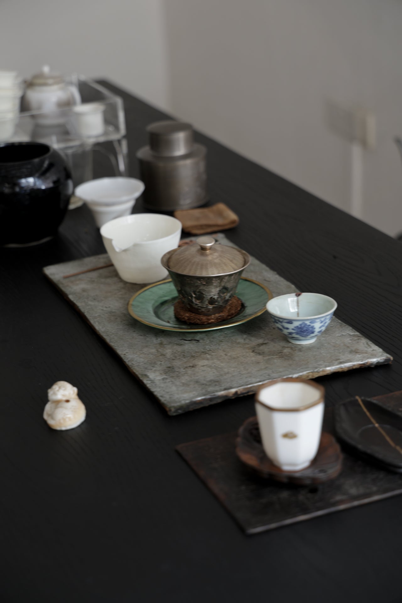 A Day of Serenity in Tea