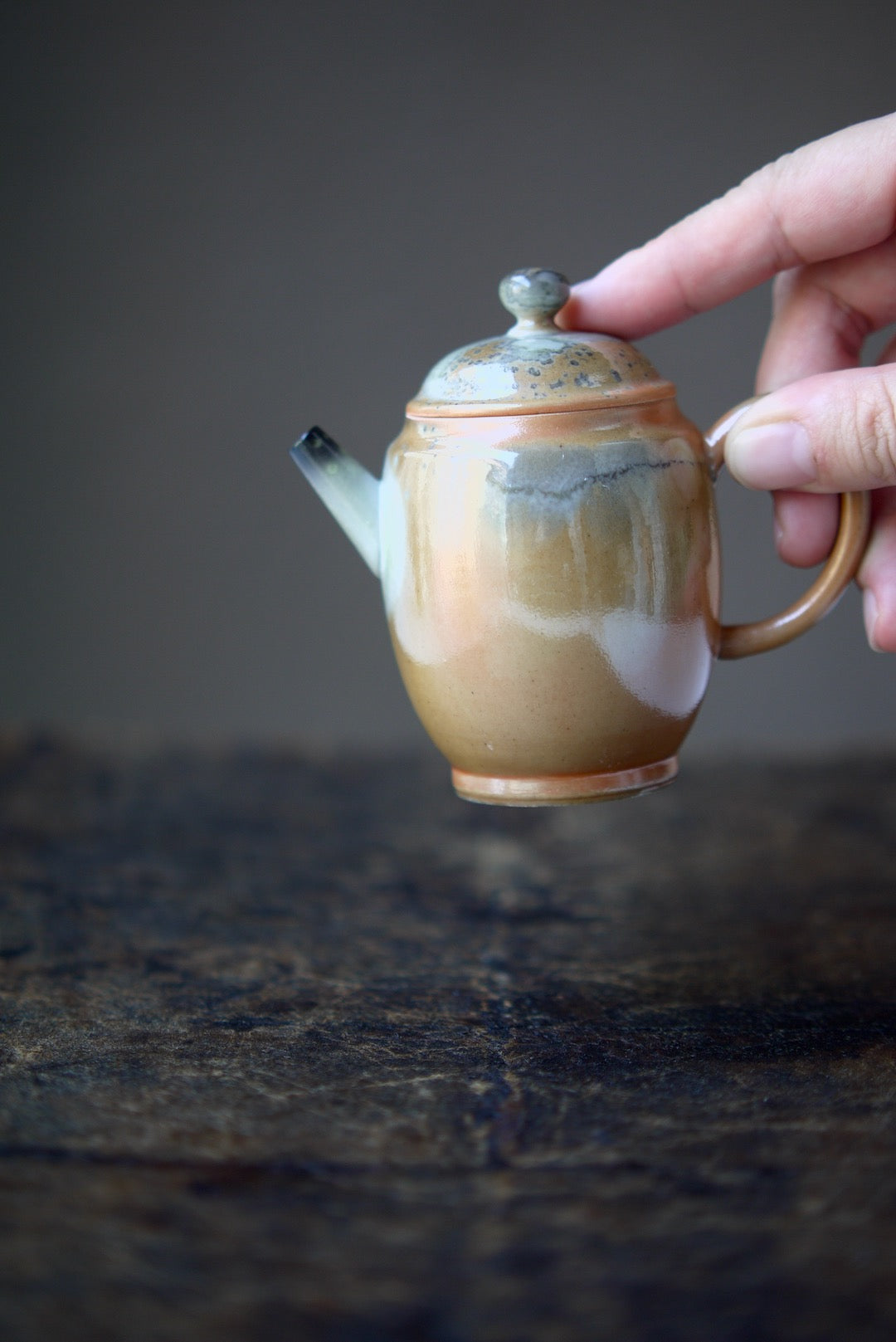 Dehua Vintage Handcrafted Porcelain Mini Unique Gongfu Teapot|Bestceramics