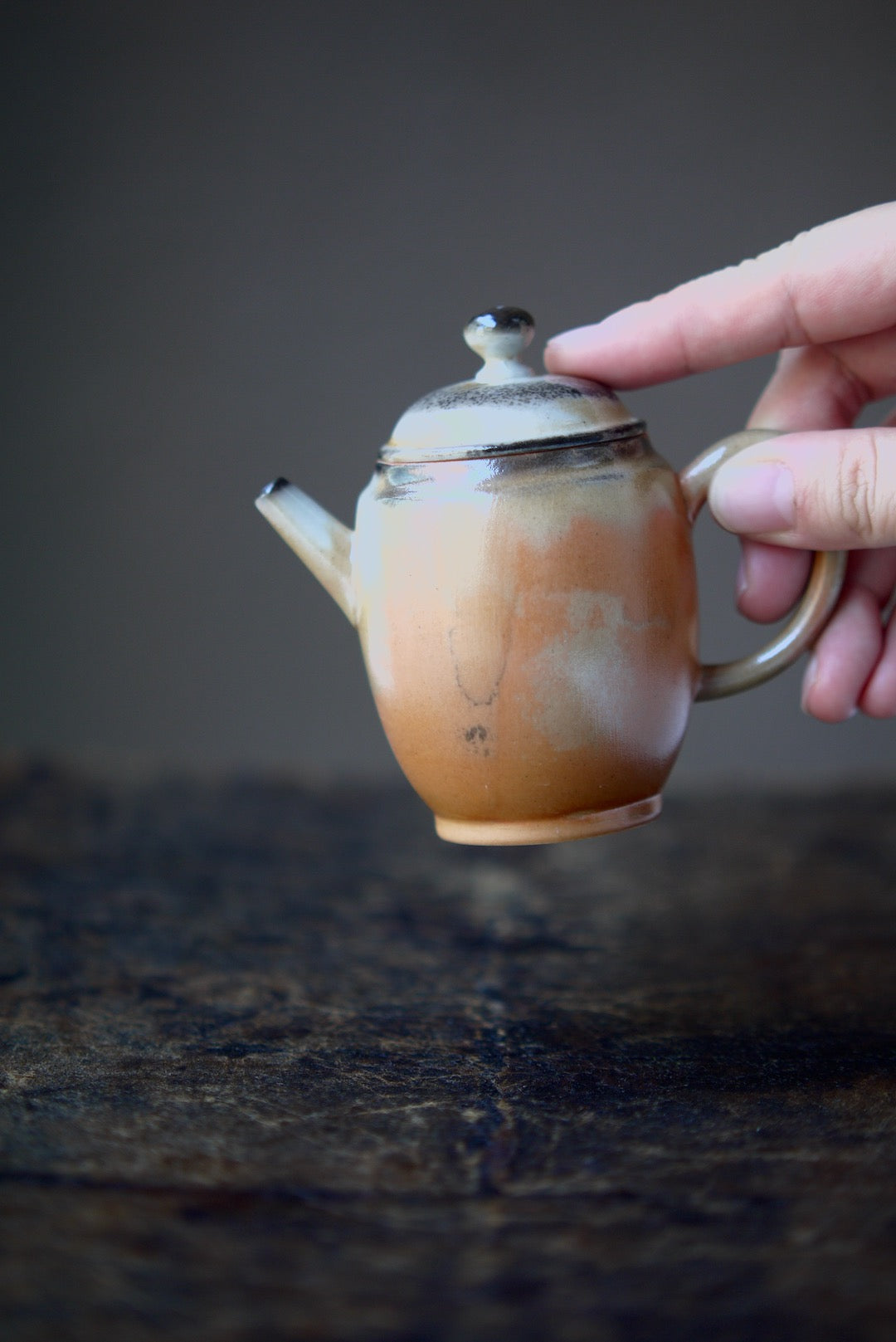 Dehua Vintage Handcrafted Porcelain Mini Unique Gongfu Teapot|Bestceramics