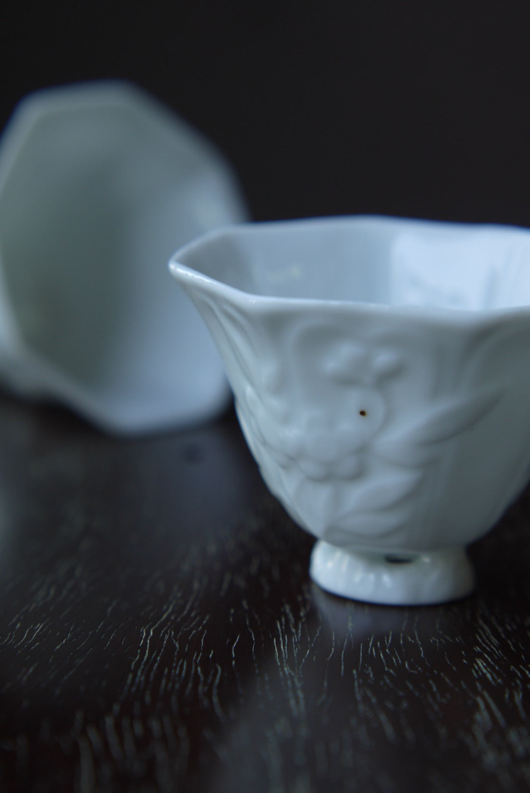 Antique Style Flower Sculpture Teacups