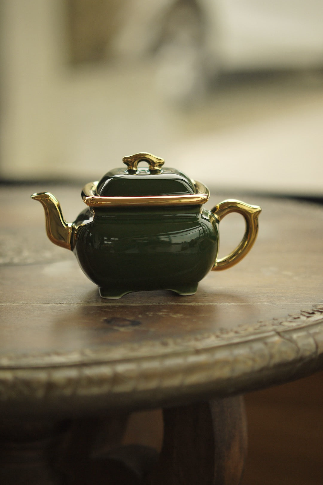 Classic Square Teapot