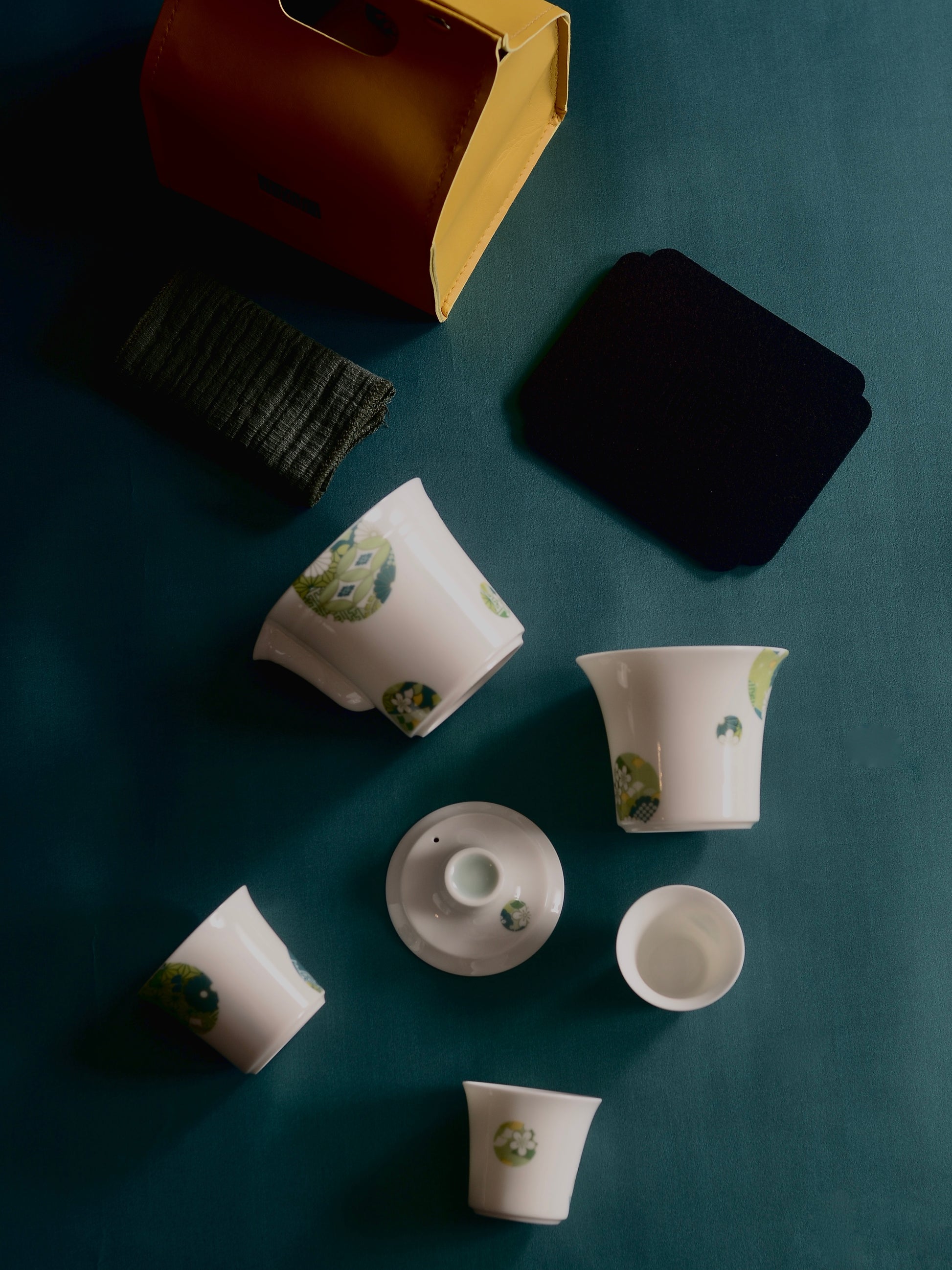 Travel Tea Set Little Tea Room Anywhere Gaiwan Tea Table|Best Ceramics