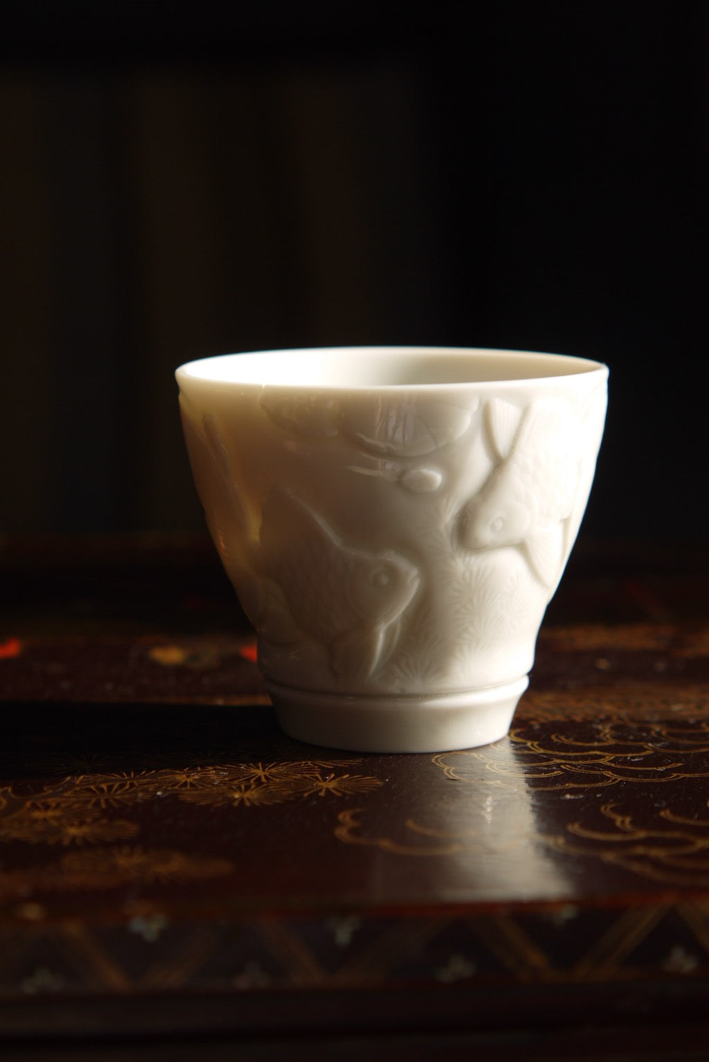 Hand Sculpture Vintage Style Blanc De Chine Gongfu Teacup | Best Ceramics