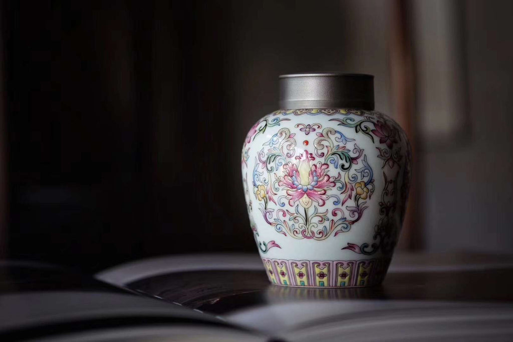 Fen Cai Tea Caddy With Tin Lid