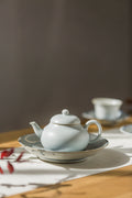 Traditional Style Teapot 