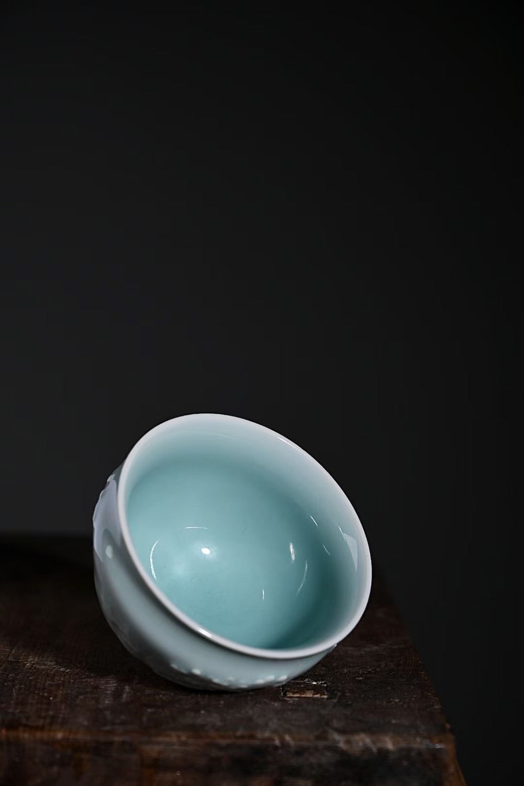 Handmade Vintage Style Sculpture Celadon Gongfu Teacup|Best Ceramics